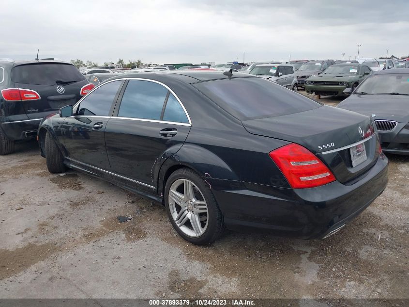 2013 MERCEDES-BENZ S 550 - WDDNG7DB7DA518571