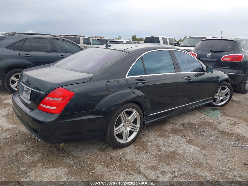 2013 MERCEDES-BENZ S 550 - WDDNG7DB7DA518571