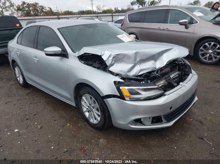 2014 VOLKSWAGEN JETTA SEDAN SE - 3VWD17AJ6EM364004