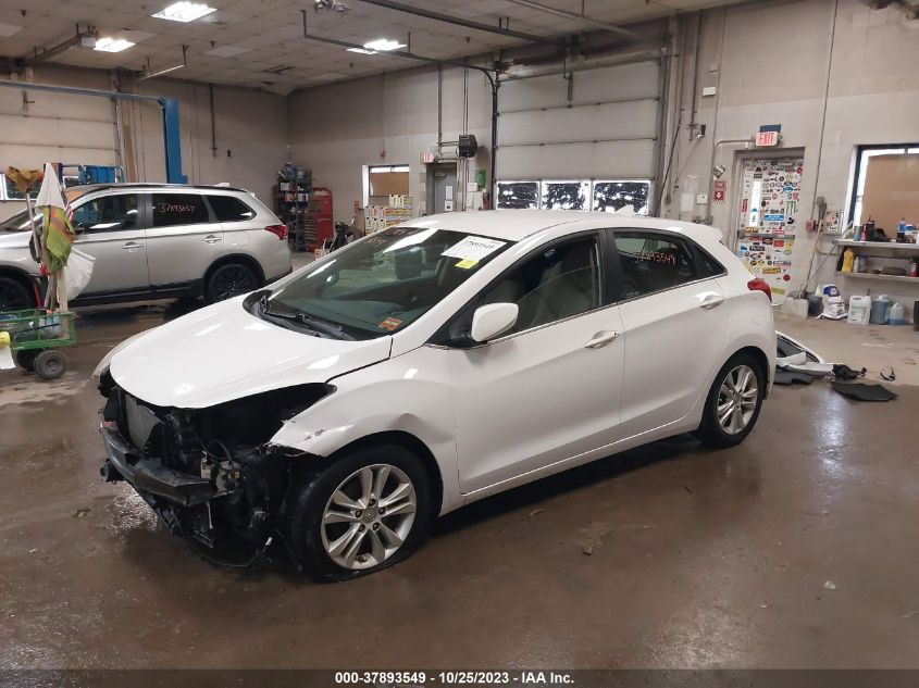 2013 HYUNDAI ELANTRA GT - KMHD35LE9DU106664