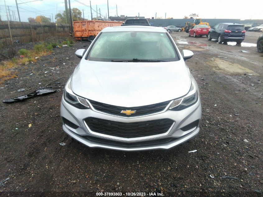 2018 CHEVROLET CRUZE LT - 1G1BE5SM3J7102952