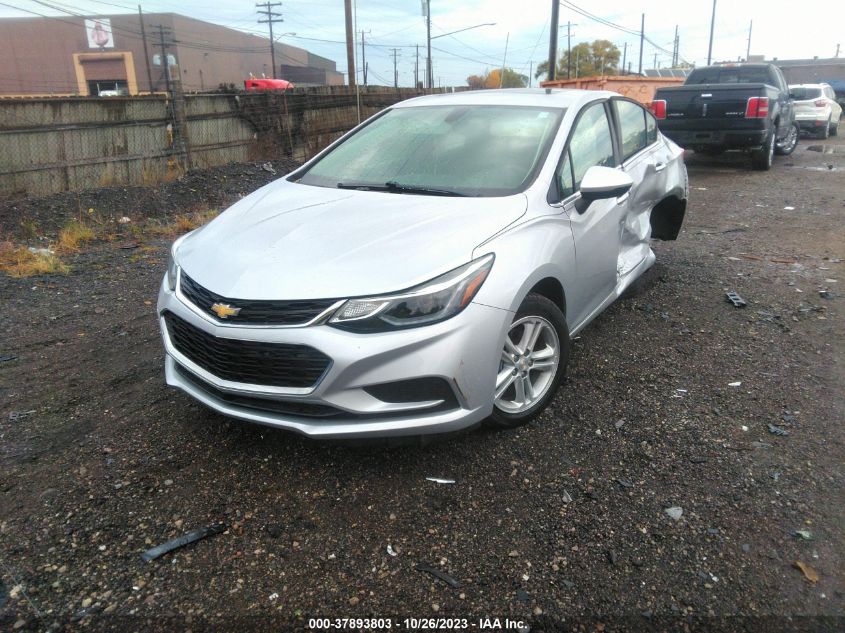 2018 CHEVROLET CRUZE LT - 1G1BE5SM3J7102952