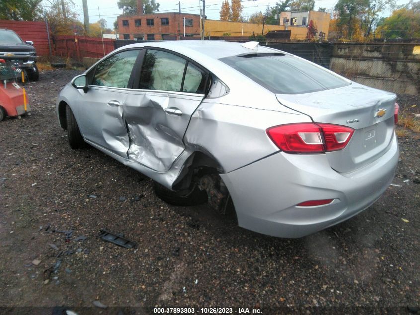 2018 CHEVROLET CRUZE LT - 1G1BE5SM3J7102952