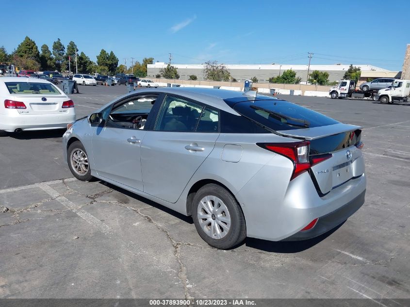 JTDKAMFU8M3128613 Toyota Prius L 3