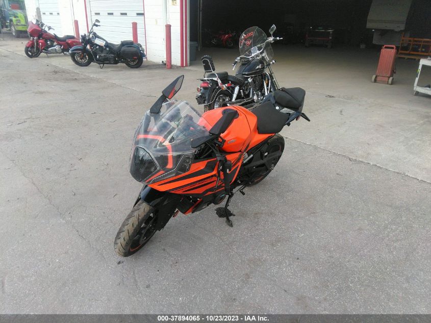 2022 KTM 390 RC MD2JYJ405NC218898