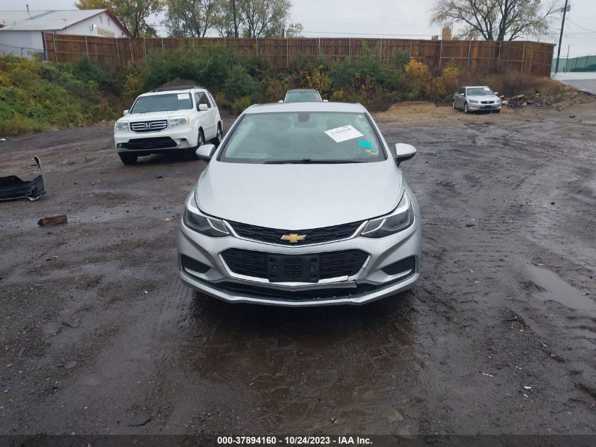 2018 CHEVROLET CRUZE LT - 1G1BE5SM2J7186715