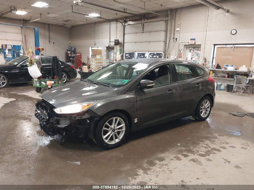 2015 FORD FOCUS SE - 1FADP3K20FL361836
