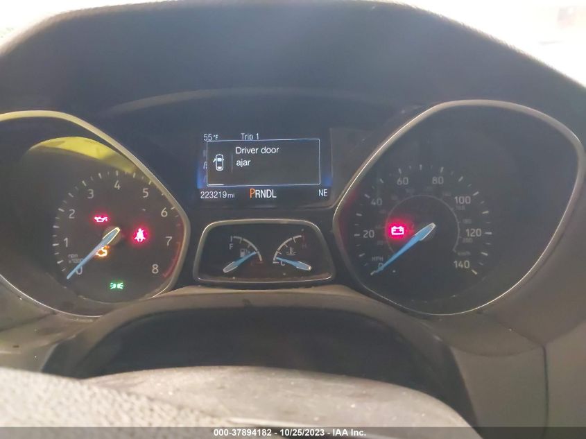 2015 FORD FOCUS SE - 1FADP3K20FL361836