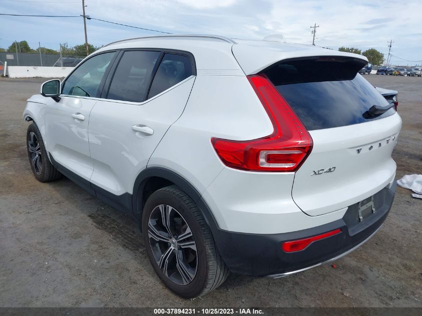 YV4162UL7L2339721 Volvo XC40 INSCRIPTION 3