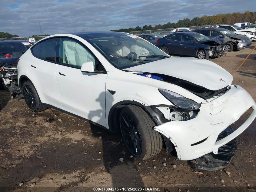 7SAYGDEE5PF690384 TESLA MODEL Y LONG RANGE 2023