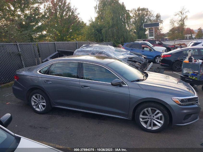 1VWWA7A33LC009302 Volkswagen Passat 2.0T SE 13