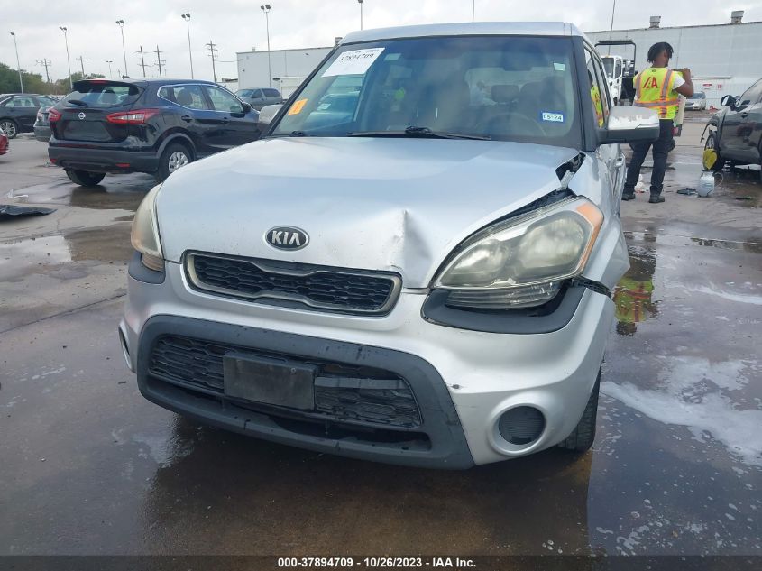 2013 KIA SOUL + - KNDJT2A62D7482672