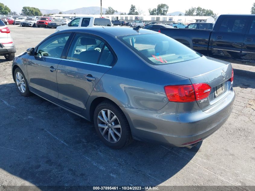 2013 VOLKSWAGEN JETTA SEDAN SE W/CONVENIENCE 3VWDP7AJXDM433970