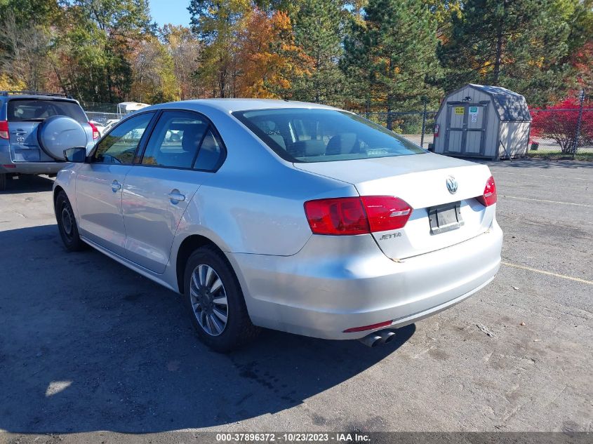 2013 VOLKSWAGEN JETTA SEDAN S 3VW1K7AJ1DM210461
