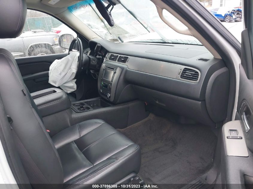 2013 CHEVROLET TAHOE LT - 1GNSKBE06DR275422