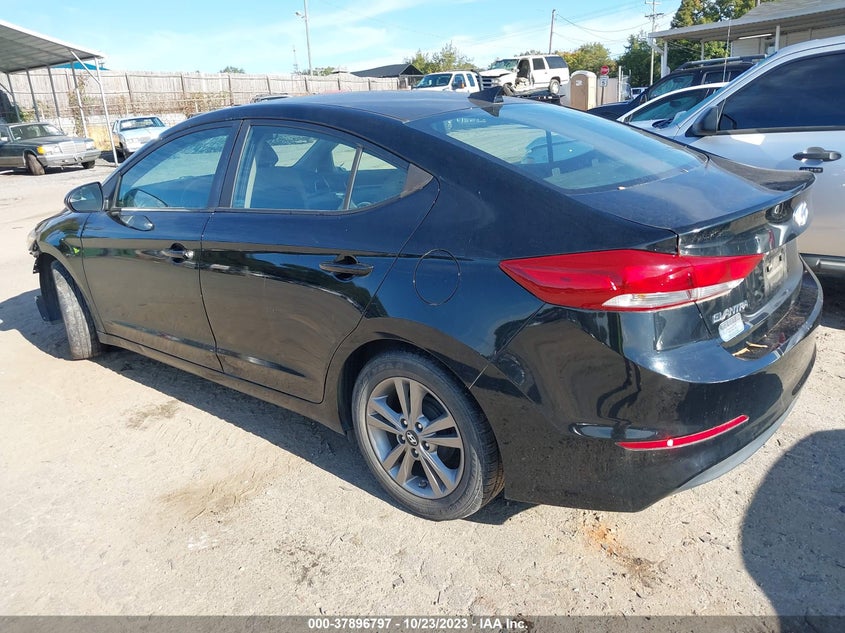 VIN KMHD84LF2HU063652 2017 HYUNDAI ELANTRA SE