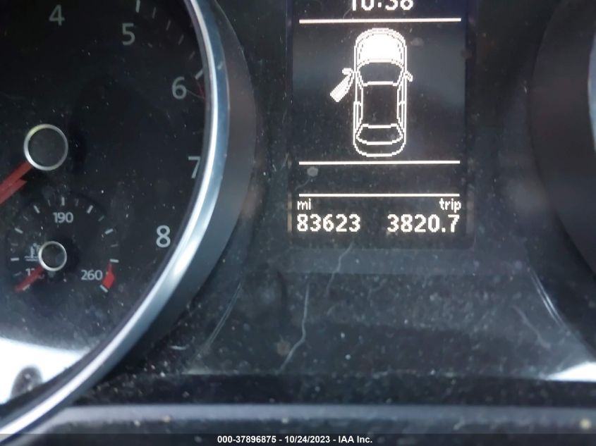 2017 VOLKSWAGEN PASSAT S - 1VWAT7A30HC003100