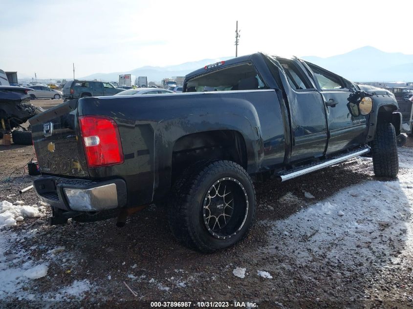 2013 CHEVROLET SILVERADO 1500 LT - 1GCRKSE75DZ158001