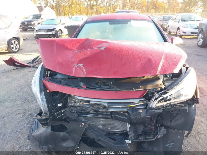2015 HYUNDAI SONATA 2.4L SPORT - 5NPE34AF4FH144783