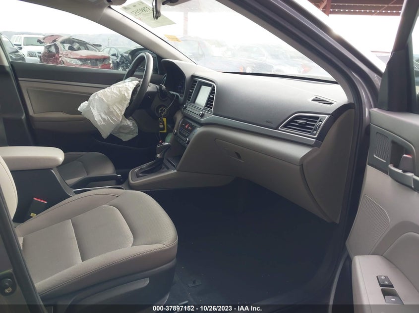 VIN KMHD84LFXJU534694 2018 HYUNDAI ELANTRA SEL/VALUE/LIMITED