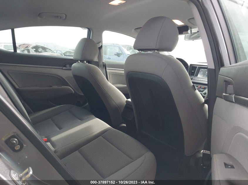 VIN KMHD84LFXJU534694 2018 HYUNDAI ELANTRA SEL/VALUE/LIMITED