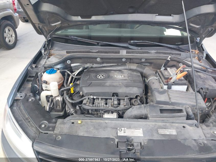 2014 VOLKSWAGEN JETTA SEDAN SE 3VWD17AJ4EM238188