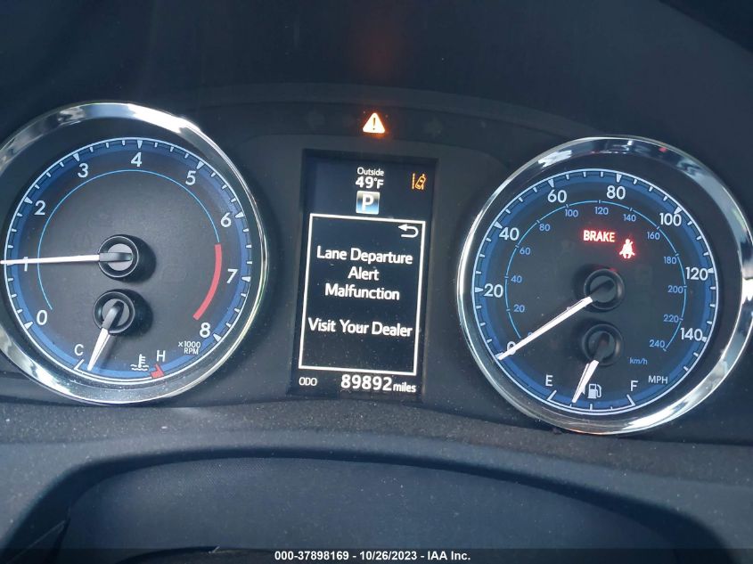 VIN 2T1BURHE5JC044634 2018 TOYOTA COROLLA L/LE/XLE/SE/XSE