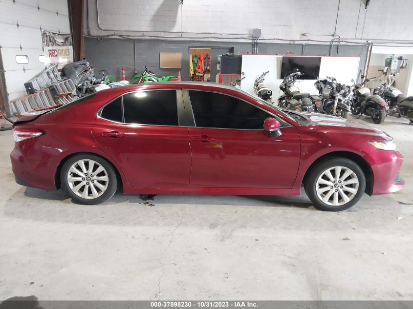 2018 TOYOTA CAMRY LE/SE/XLE/L - 4T1B11HK2JU667868