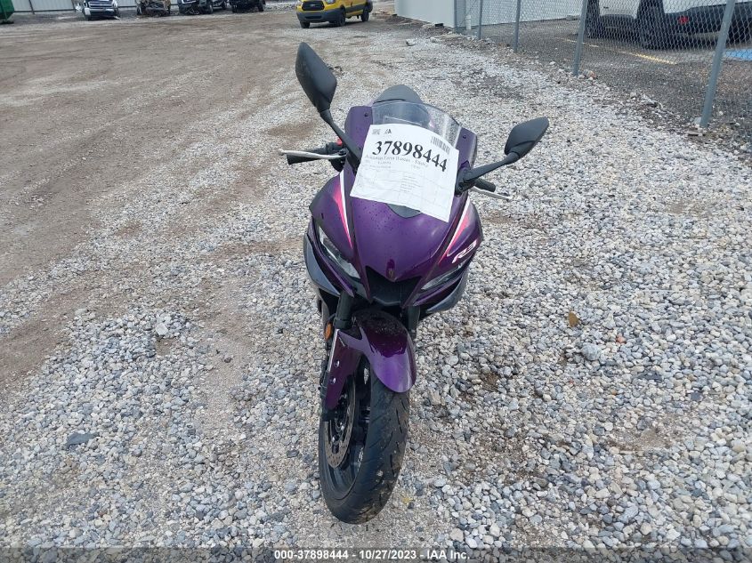 2023 YAMAHA YZFR3 A MH3RH18Y1PK012268
