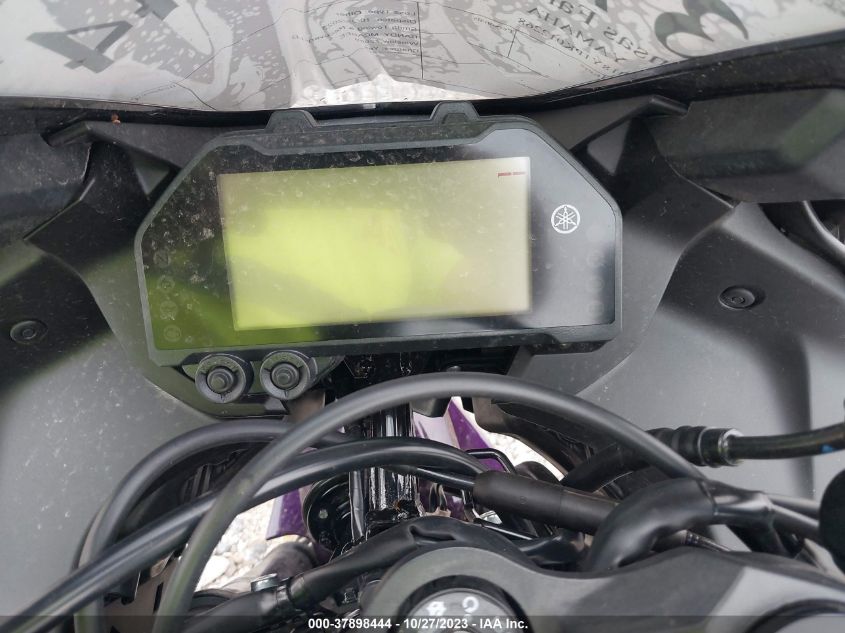 2023 YAMAHA YZFR3 A MH3RH18Y1PK012268
