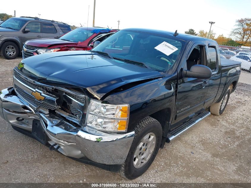 2013 CHEVROLET SILVERADO 1500 LT - 1GCRKSE73DZ394047