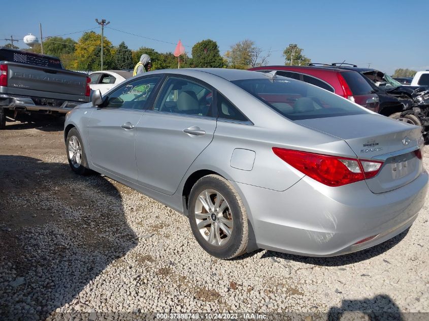 2013 HYUNDAI SONATA GLS PZEV - 5NPEB4AC5DH526603