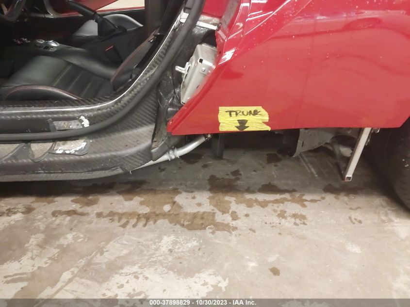 2015 ALFA ROMEO 4C ZARBAAA44FM163240