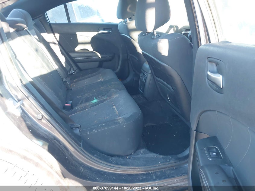 VIN 2C3CDXBG8KH501368 2019 DODGE CHARGER SXT
