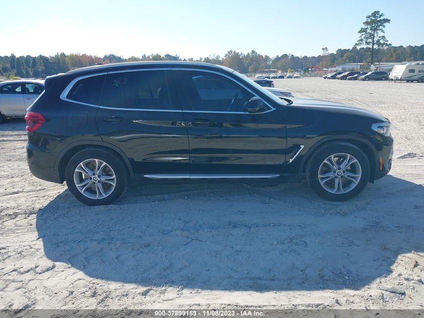 VIN 5UXTR9C51JLC77689 2018 BMW X3 XDRIVEM40I