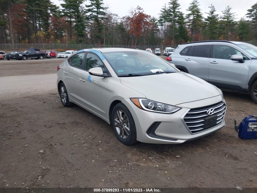 HYUNDAI ELANTRA SE 2017
