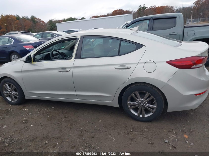 VIN KMHD84LF5HU075388 2017 HYUNDAI ELANTRA SE