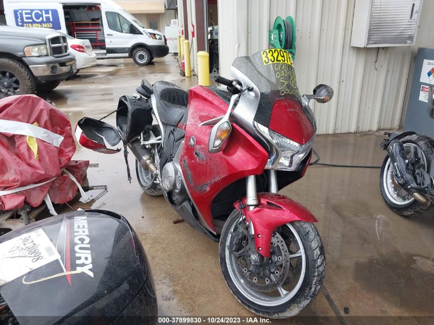 2010 HONDA VFR1200 F JH2SC6313AK000059