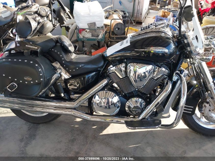 2005 HONDA VTX1800 R3 1HFSC49655A303183