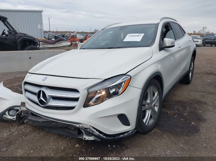 2015 MERCEDES-BENZ GLA 250 WDCTG4GB1FJ097925