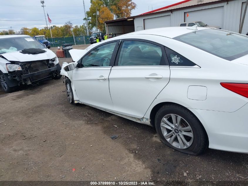 2014 HYUNDAI SONATA GLS - 5NPEB4AC0EH837423