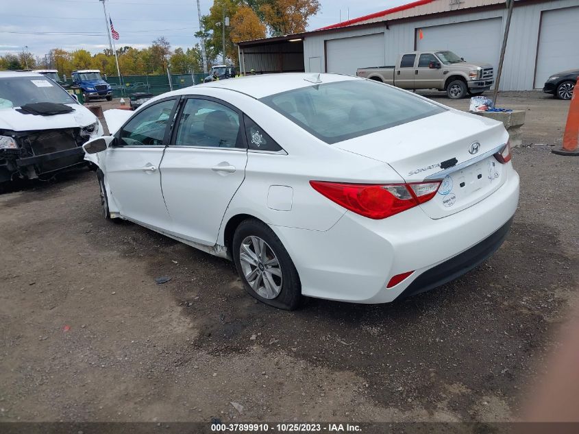 2014 HYUNDAI SONATA GLS - 5NPEB4AC0EH837423