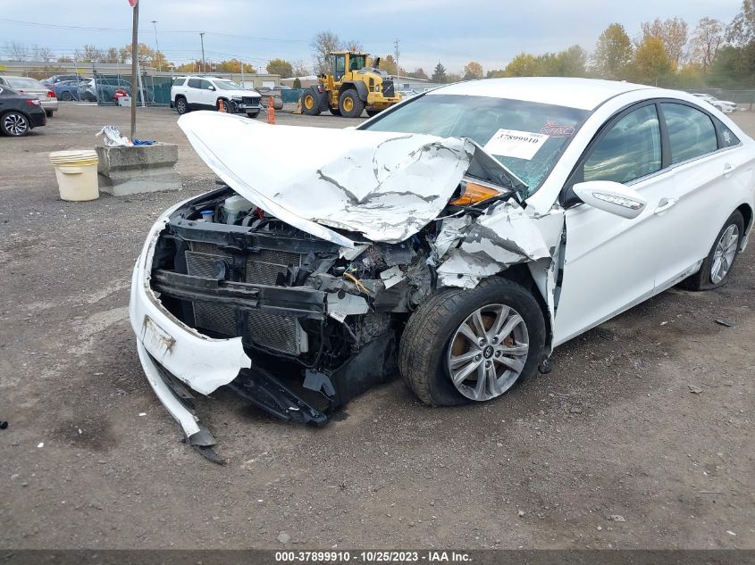 2014 HYUNDAI SONATA GLS - 5NPEB4AC0EH837423