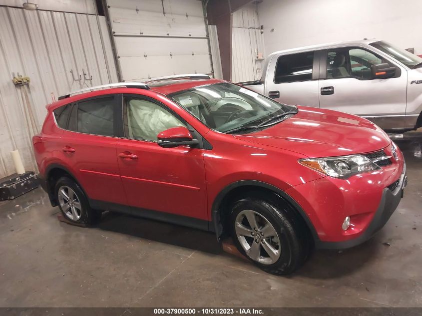 2015 TOYOTA RAV4 XLE - JTMRFREV8FJ037993