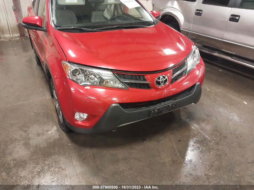 2015 TOYOTA RAV4 XLE - JTMRFREV8FJ037993