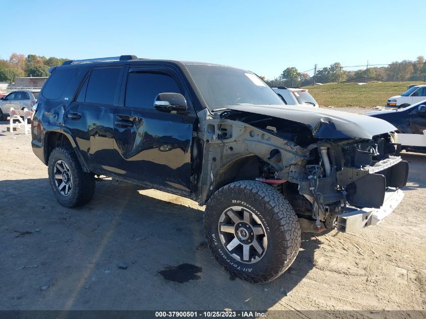 2013 TOYOTA 4RUNNER SR5 - JTEBU5JRXD5138155