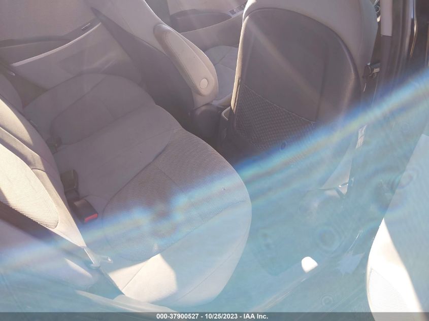 2013 HYUNDAI ACCENT GLS - KMHCT4AE1DU457884