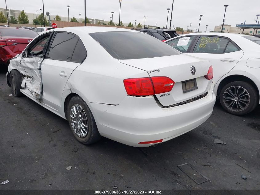 2014 VOLKSWAGEN JETTA SEDAN S - 3VW2K7AJ3EM410862