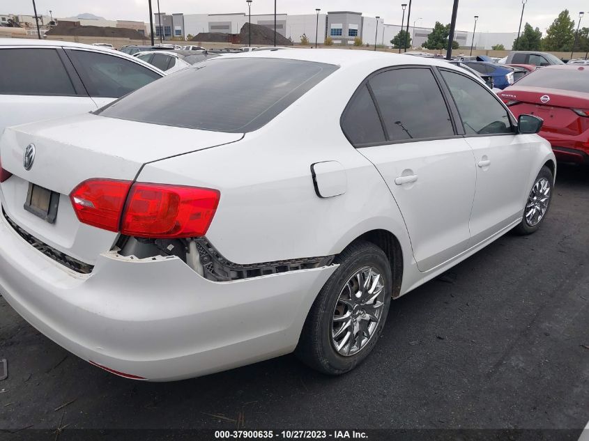 2014 VOLKSWAGEN JETTA SEDAN S - 3VW2K7AJ3EM410862