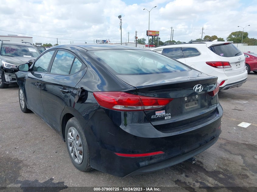 VIN KMHD74LF1JU519486 2018 HYUNDAI ELANTRA SE